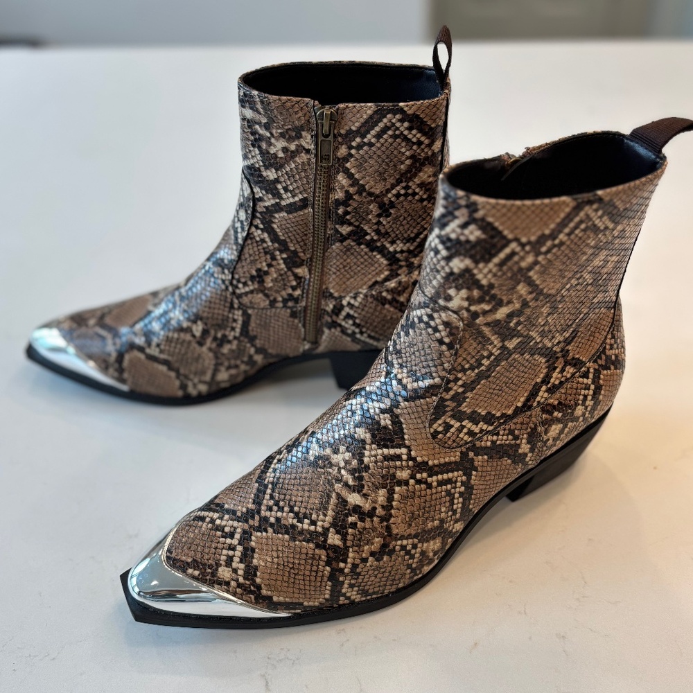 🐍🔥 Men's Snakeskin Western Boots – Size 12